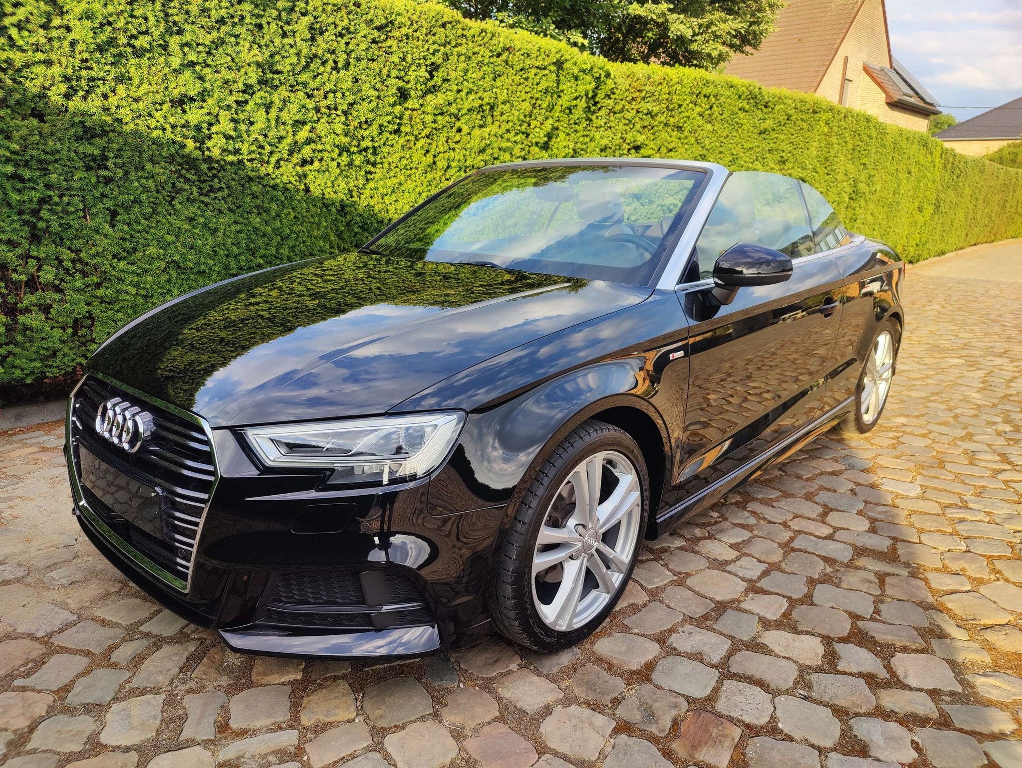 Audi A3 Cabriolet 1.5 TFSI ACT Sport S tronic S LINE, Autos, 118 g/km, Achat, Cabriolet, Alcantara