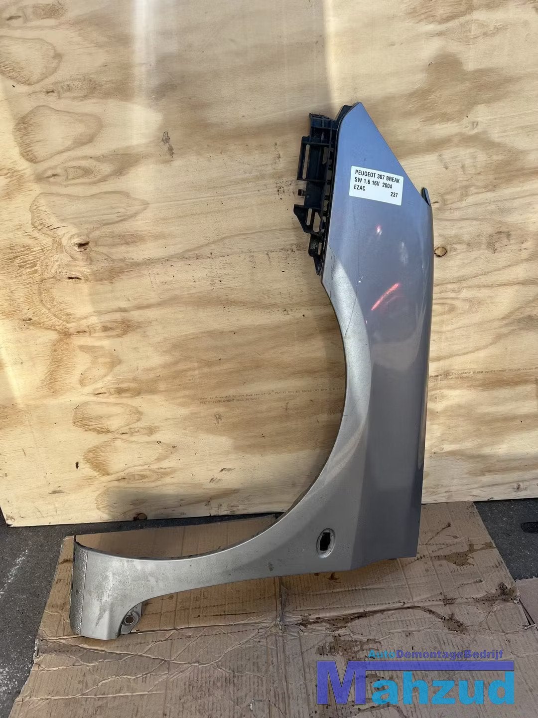 PEUGEOT 307 SW BREAK GRIJS EZAC links voorscherm 2002-2009, Taurusavenue 1
2132 LS  Hoofddorp, NL, Gebruikt, Contact.group@renault.com