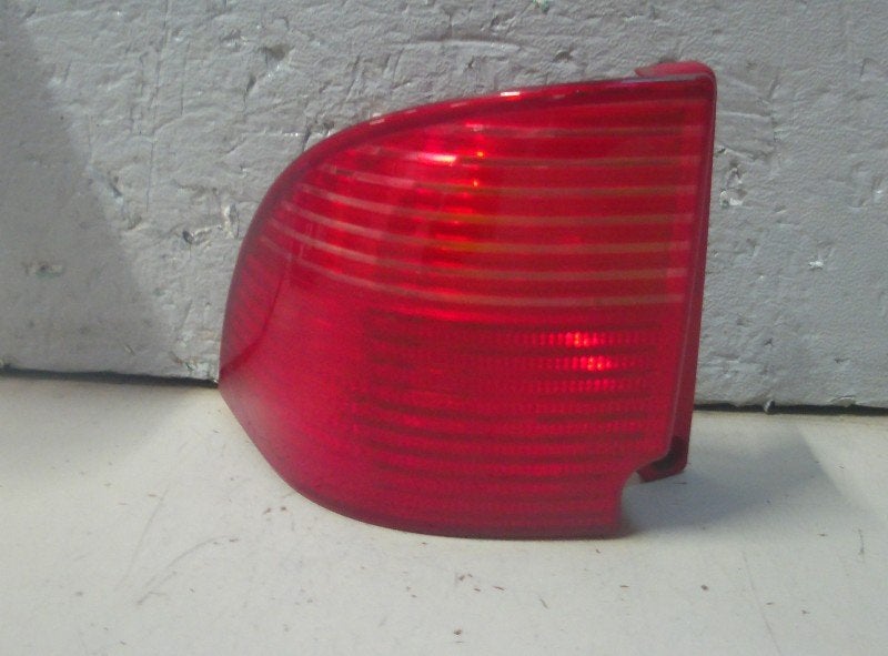 ACHTERLICHT LINKS Saab 9-5 Estate (YS3E) (1275579), Saab-de-info@saabgroup.com, Saab Deutschland GmbH, Saab, Gebruikt
