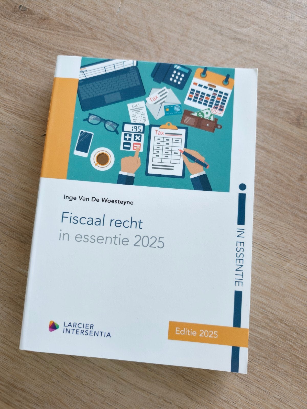 Fiscaal recht in Essentie 2025 - Editie 2025 - als nieuw, Boeken, Ophalen, Nieuw, Economie
