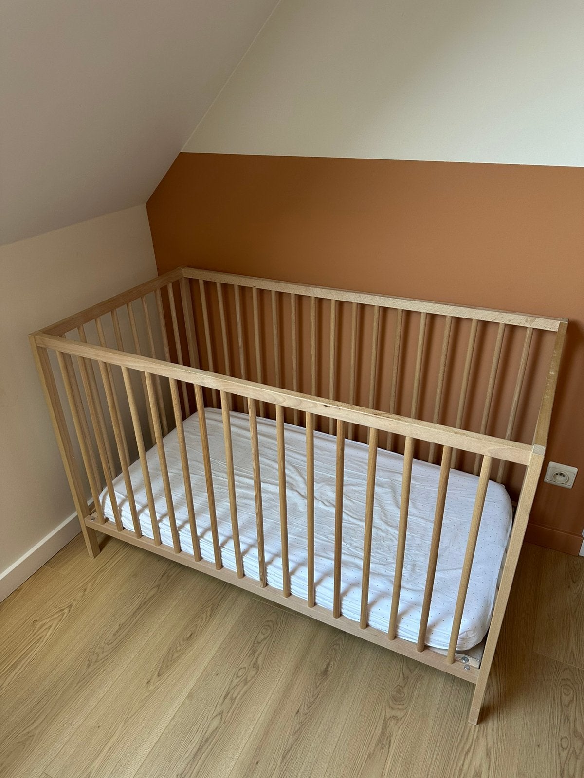 Babybed met toebehoren, Ophalen, Zo goed als nieuw