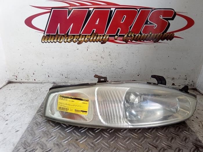 Phare droit d'un Mitsubishi Colt, -, -, 3 mois de garantie, Utilisé