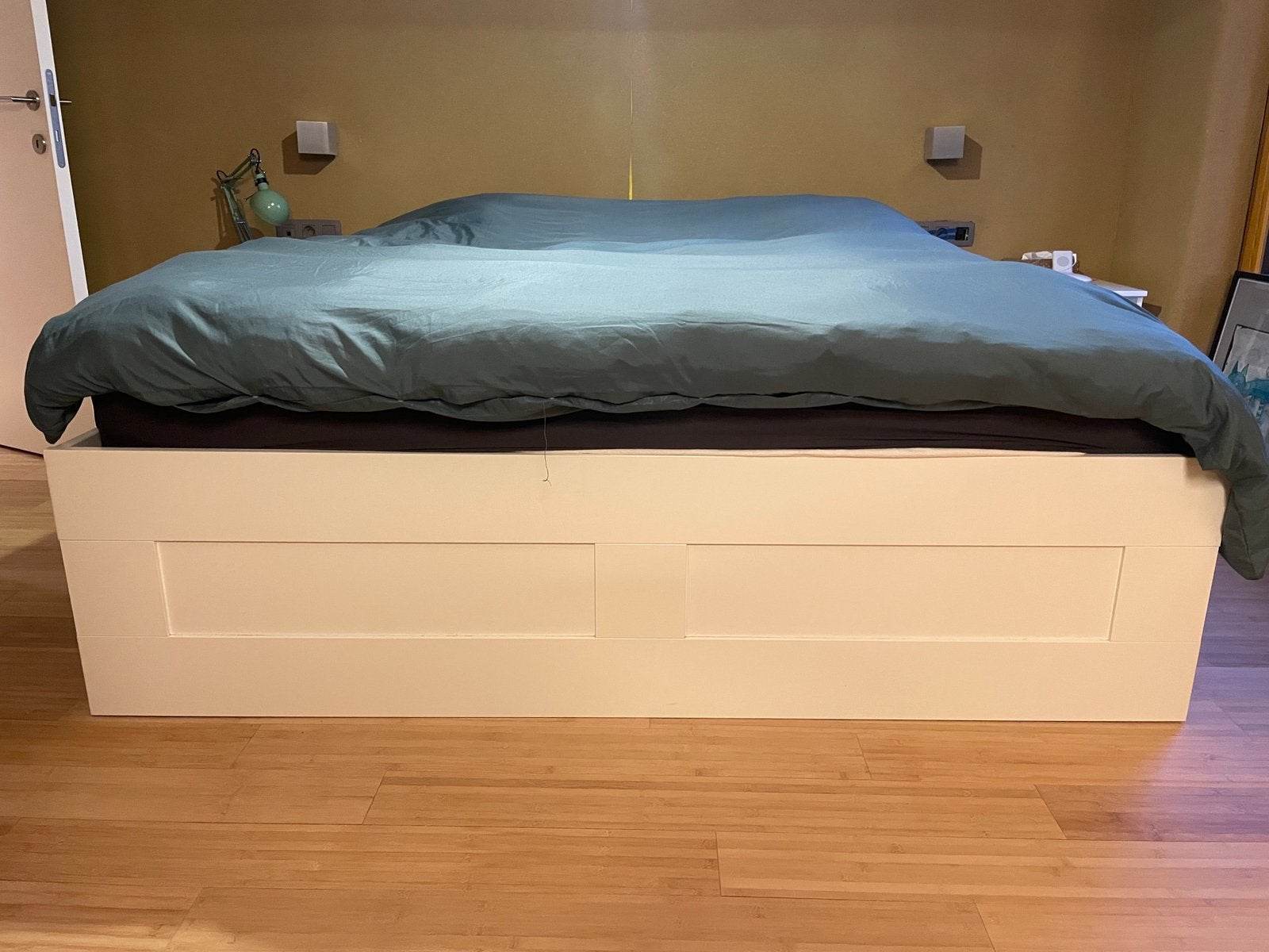 Ikea Bed Brimnes 180 x 200 wit met 2 nachtkastjes, Maison & Meubles, Chambre à coucher | Lits, Klassiek, Comme neuf, Enlèvement