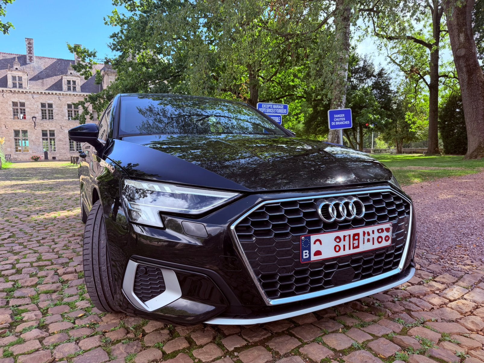 Audi A3 Sportback 2.0 TDI 150ch S-Tronic Audi Full Tracking, Auto's, 4 cilinders, Zwart, Leder, Particulier
