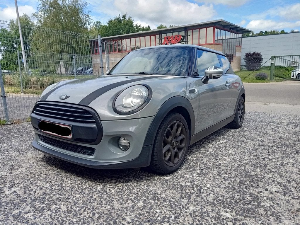 MINI One REPRISE CLIENT - Faites une offre à partir de 3000, Autos, Mini, Entreprise, Achat, One, Essence, Euro 6, Autre carrosserie