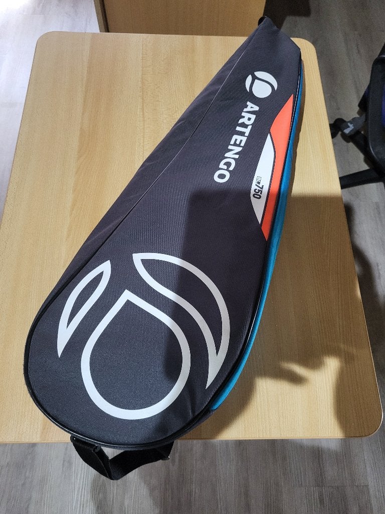 te koop badmintone racket + zak, Sport en Fitness, Badminton, Ophalen, Gebruikt, Racket(s)