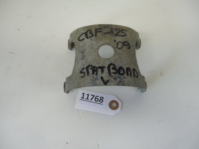CBF125 2009 - 2012 Honda Beugel Beugel spatbord D1-11738, Motoren