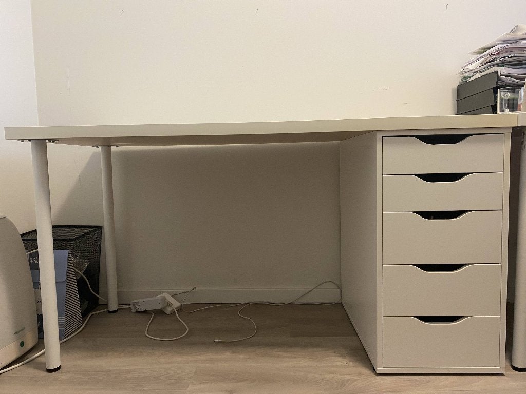 Bureau blanc avec tiroirs, Maison & Meubles, Bureaux, Utilisé, Bureau d'écolier, IKEA, Moderne, Bois, Blanc, Démontable, Avec tiroirs