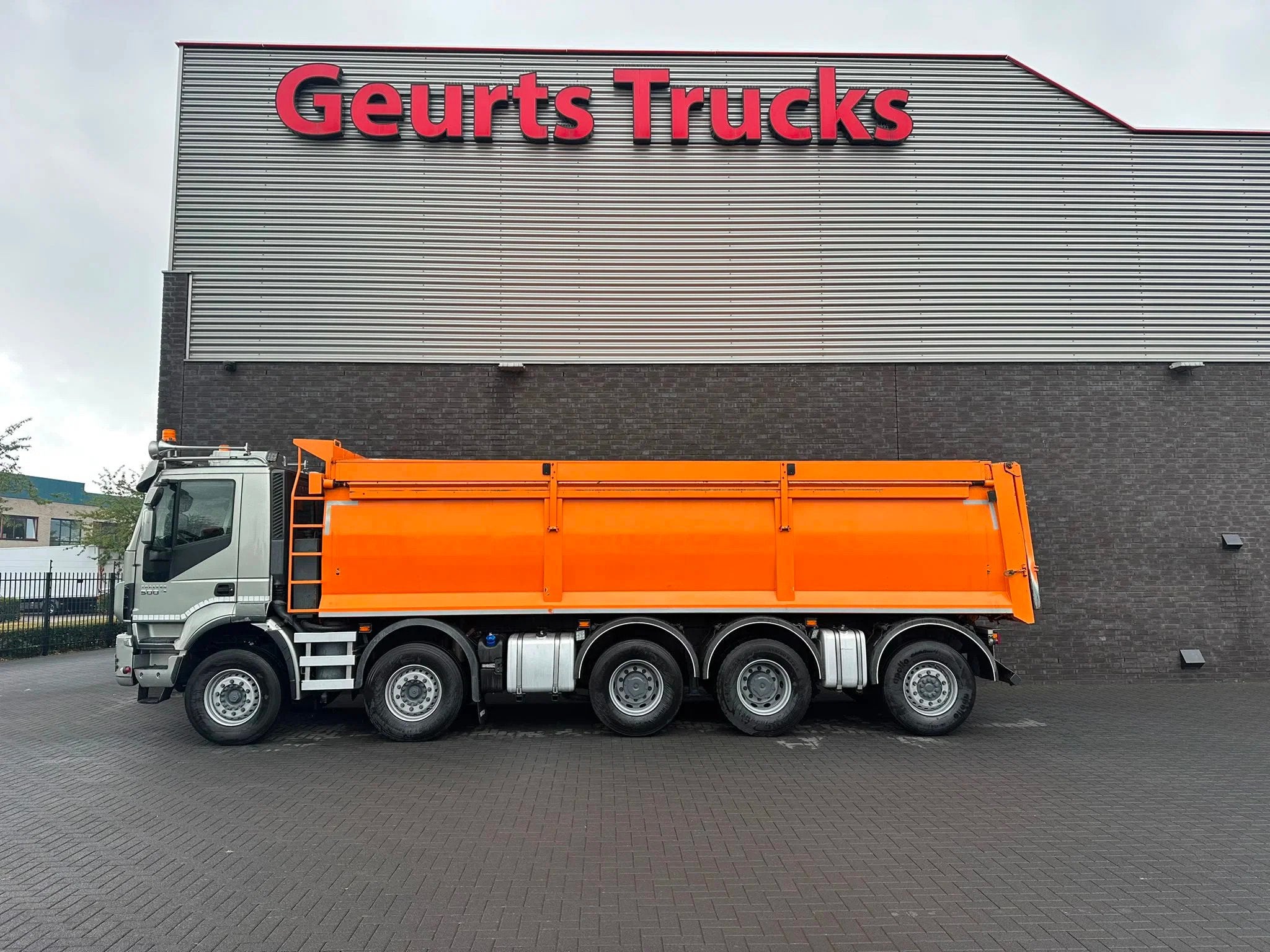 Iveco Trakker 500 10X4 KIPPER/TIPPER/PIET RUIZEVELD 26M3, Automaat, Euro 6, Iveco, Diesel