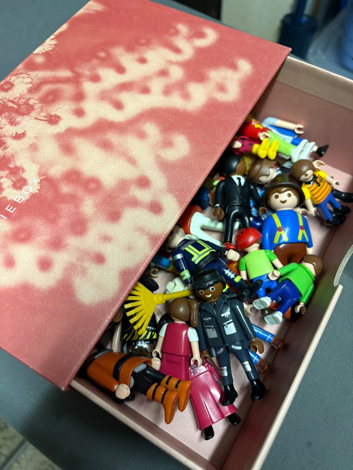 Lot de 23 - poupées playmobil, Enlèvement, Comme neuf