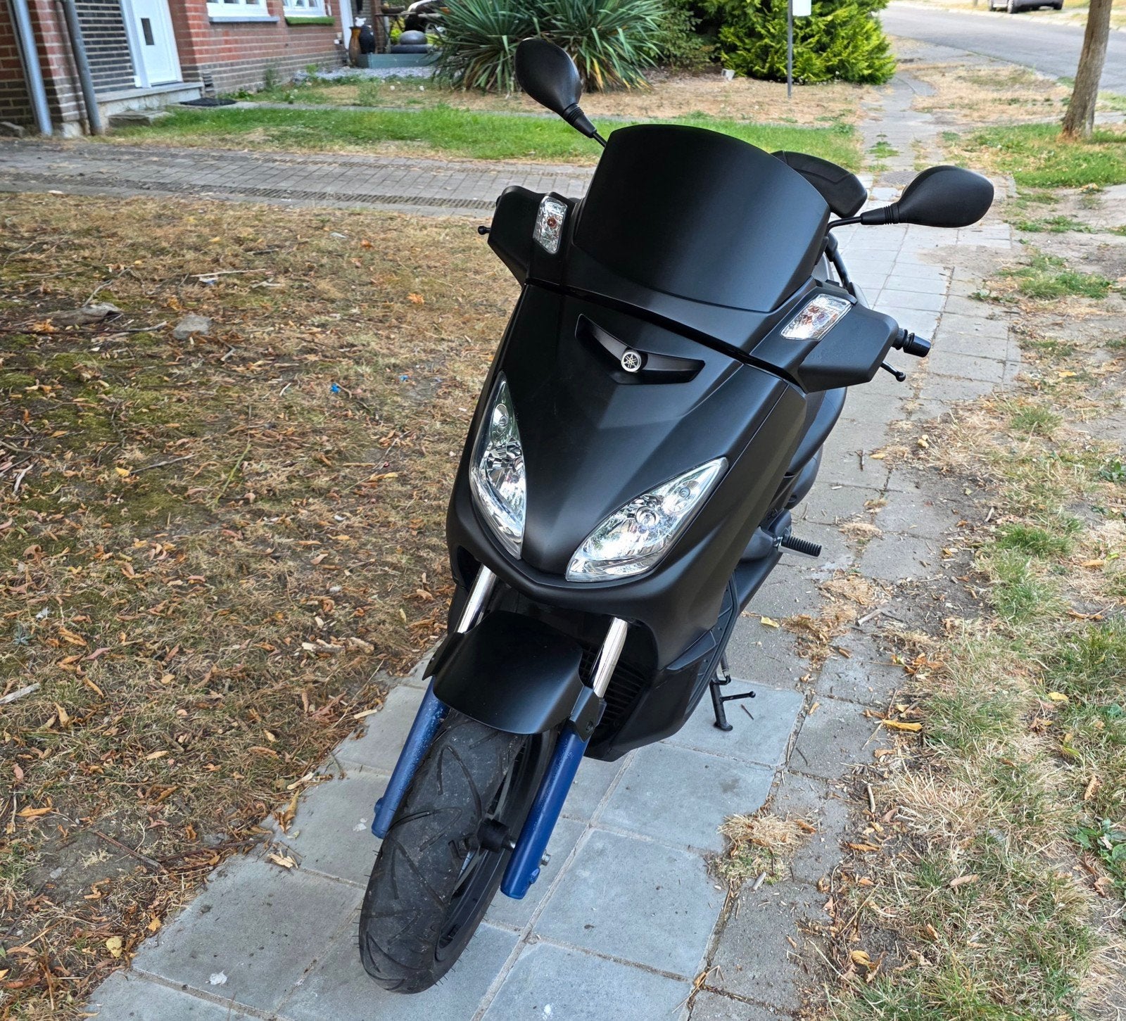 Xmax 250cc annee 2009, Vélos & Vélomoteurs, Autres modèles, Enlèvement, Utilisé, Essence