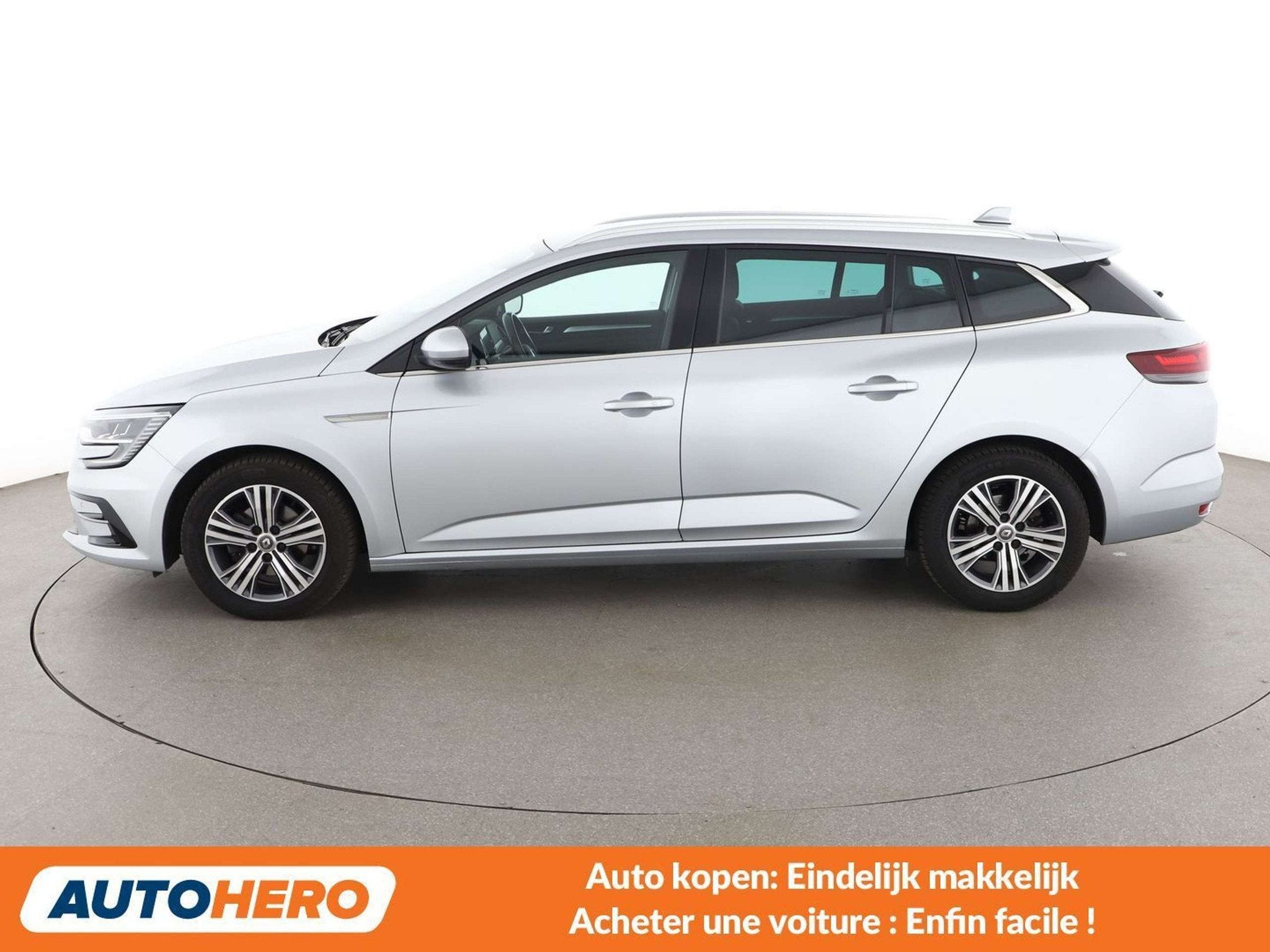 Renault Mégane 1.5 BLUE dCi Intens (bj 2021), Auto's, Voorwielaandrijving, Gebruikt, Geheel digitaal combi-instrument, 116 pk