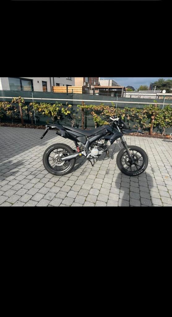Derbi senda 50cc, Fietsen en Brommers, Ophalen, 6 versnellingen, Gebruikt, Klasse B (45 km/u)