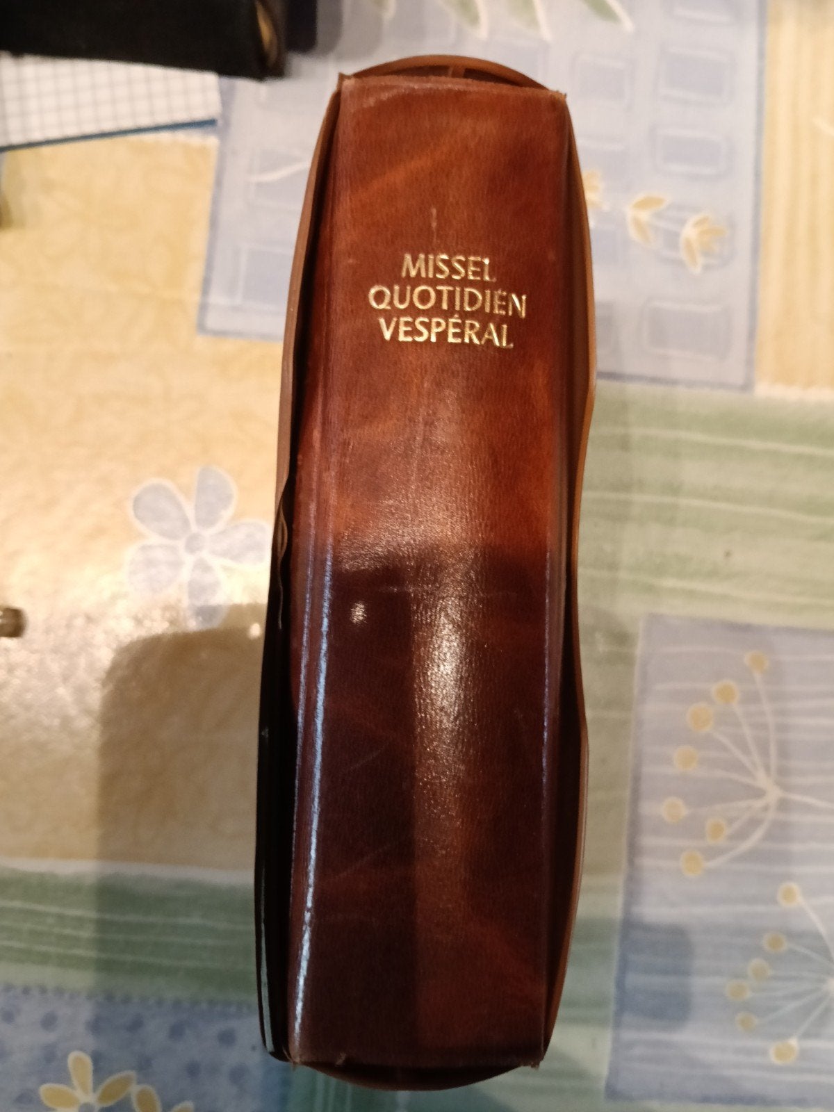 vieux livres d'église, Enlèvement ou Envoi