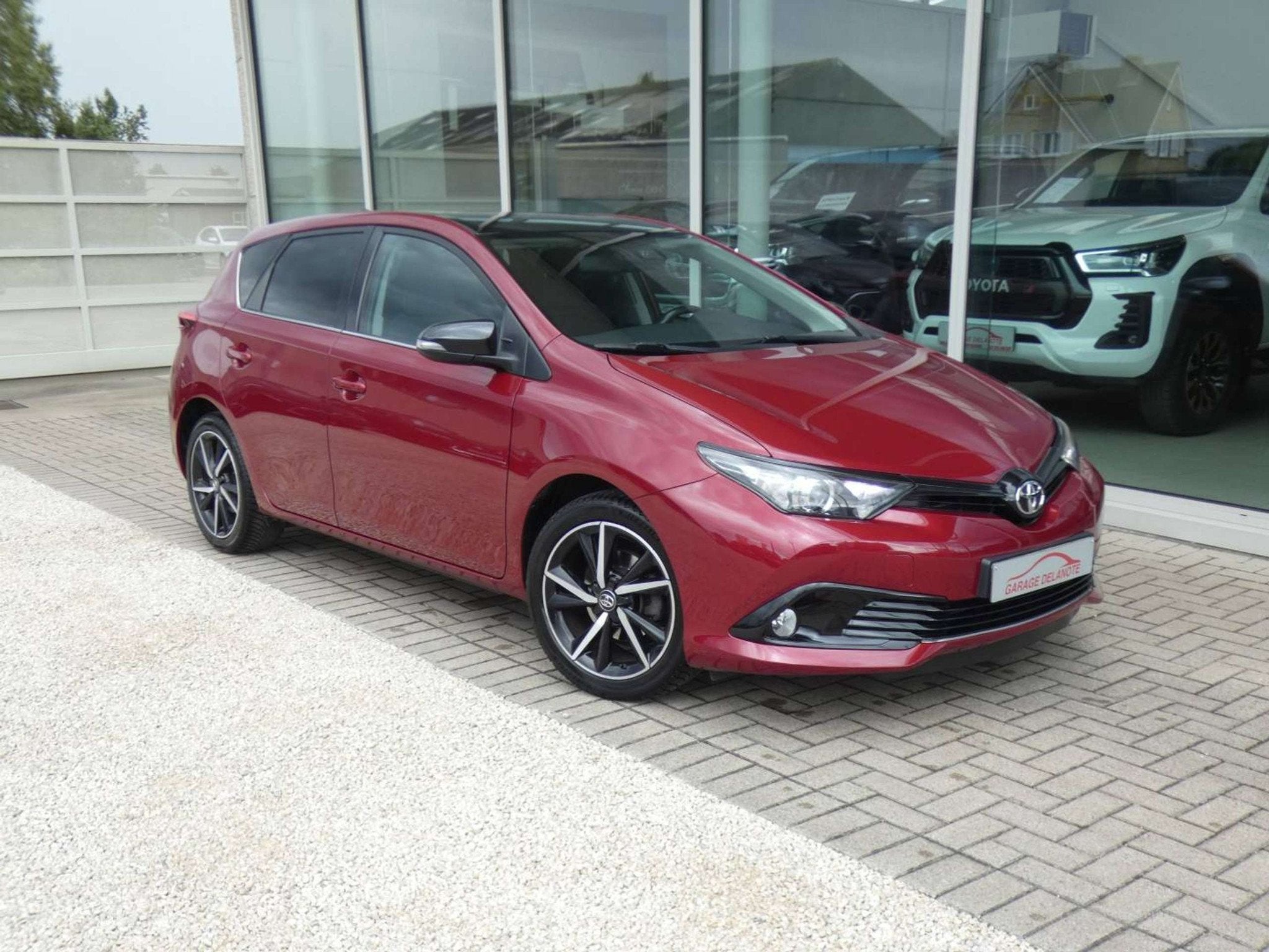 Toyota Auris 1.2i Turbo *Black Edition* +Inklapbare buitensp, Auto's, Stof, Gebruikt, 116 pk, Bedrijf