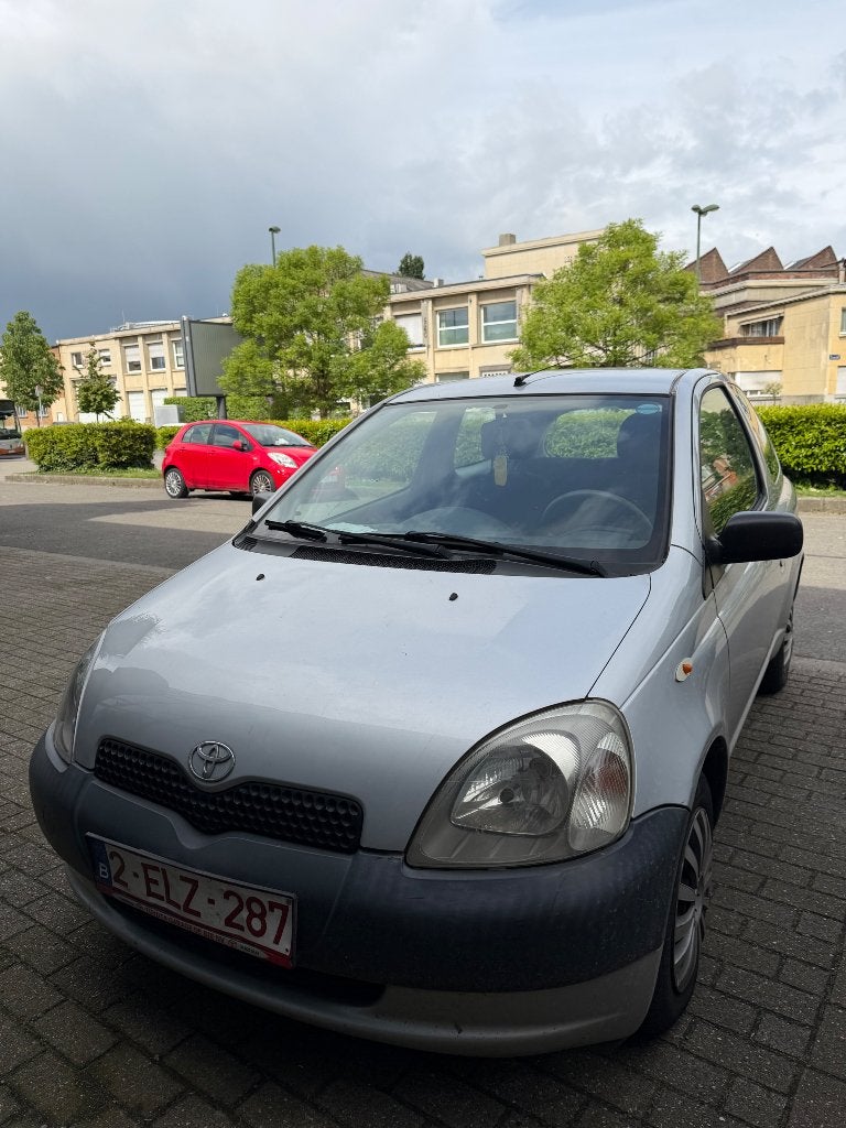 Toyota Yaris a vendre, Auto's, Toyota, Euro 6, Bedrijf, Grijs, Yaris