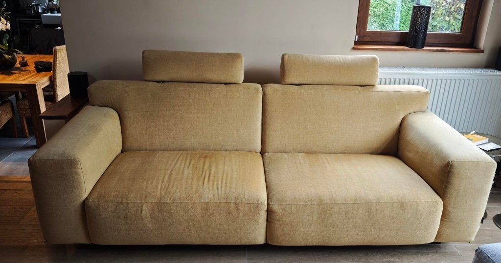 Furninova Vesta 3-zitsbank - Mosterdgeel - 230 cm, Huis en Inrichting, Ophalen, Gebruikt, Driepersoons, 75 tot 100 cm