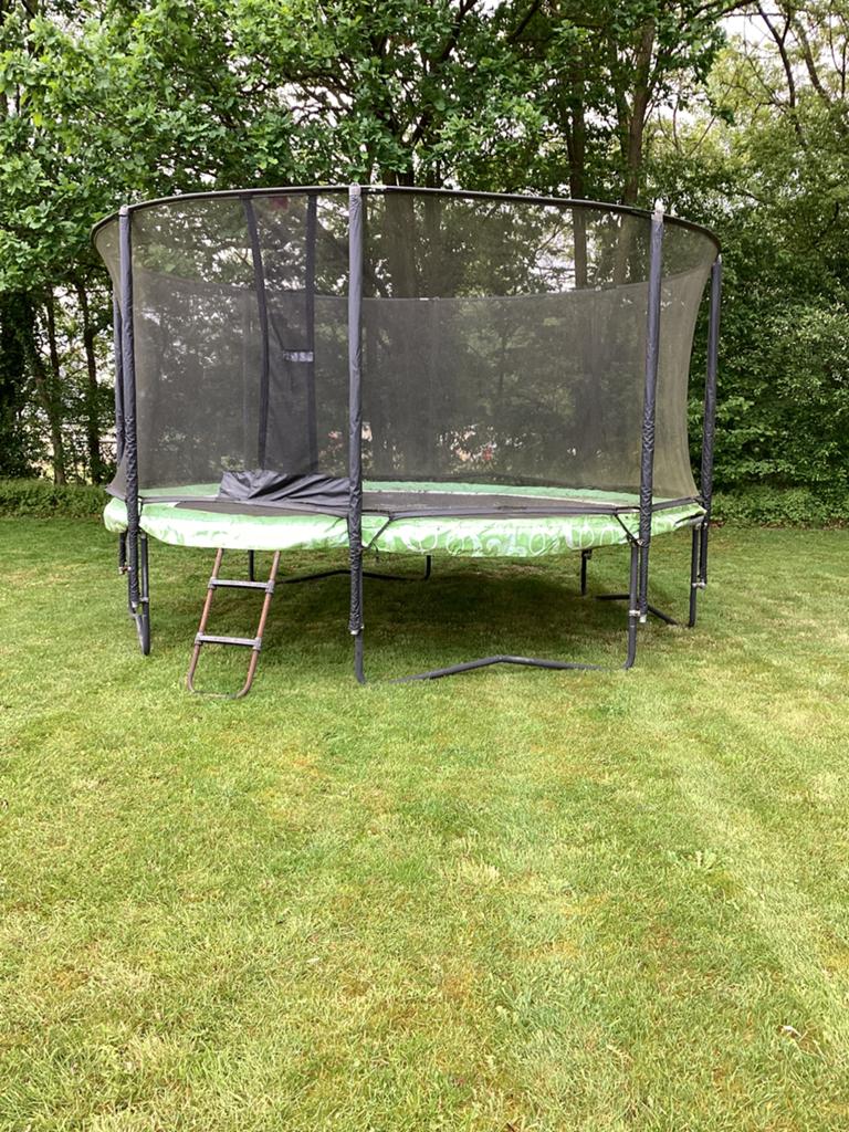 Trampoline Berg, Kinderen en Baby's, Speelgoed | Buiten | Trampolines, Ophalen, Gebruikt