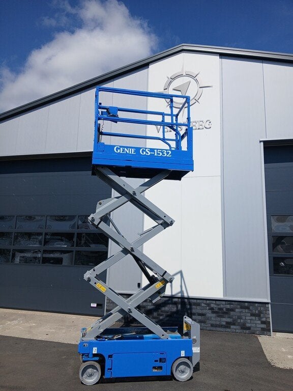 Genie Hoogwerker GS-1532 bj2017!, Zakelijke goederen, Machines en Bouw | Liften, Steigers en Ladders, Terex Glob, Info@genielift.com