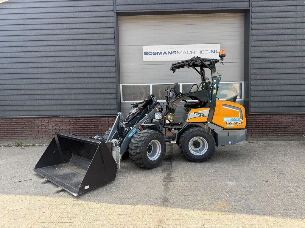 Giant G2700 X-TRA HD+ minishovel DEMO skid banden €695 LEA, Tobroco, Info@tobroco.nl, Sprendlingenstraat 57
5061 KM  Oisterwijk