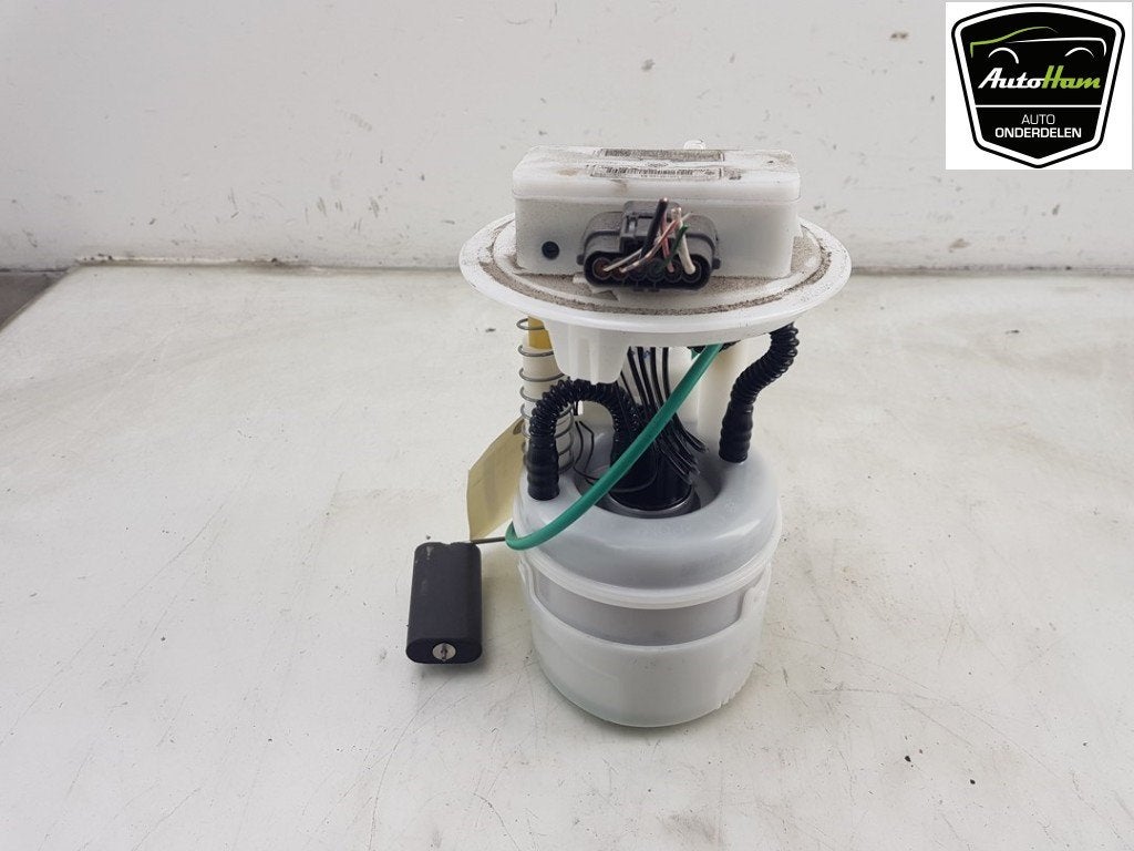 POMPE CARBURANT ELECTRIQUE Clio V (RJAB) (|172021618R|), Renault, Utilisé, Peter-Huppertz-Straße 5
51063  Köln, DE, Dialog.deutschland@renault.de