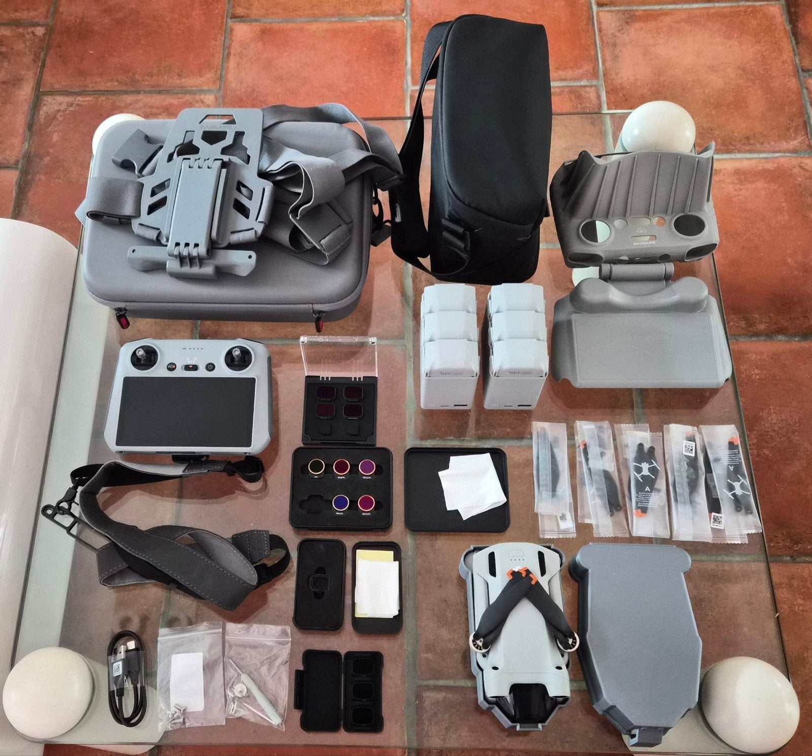 Pack DJI Mini 3 Pro, TV, Hi-fi & Vidéo, Drones, Drone avec caméra, Retour au point de départ, Enlèvement ou Envoi, Moins de 250 g