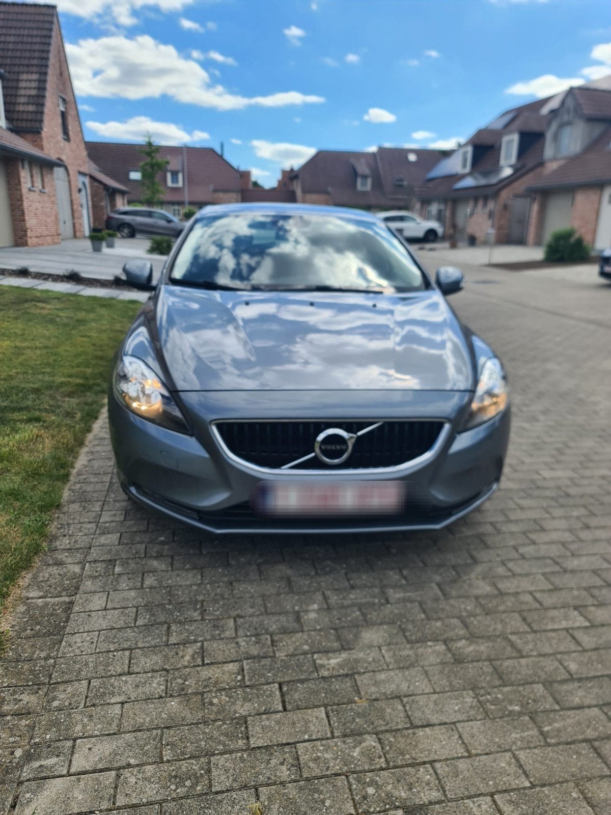 Volvo V40 2.0, eerste inschrijving 09/2017, Auto's, Volvo, Stof, Euro 6, Particulier, 88 kW