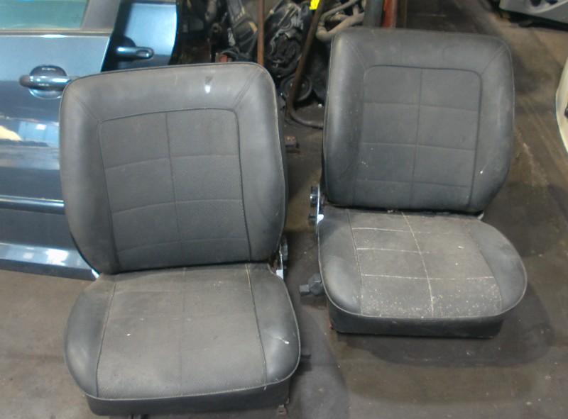 SIEGE AVANT GAUCHE ( CONDUCTEUR ) en rechts voor Taunus, Info@VerberkAutodemontage.nl, Nijverheidstraat 1a 1a
5405 AJ  UDEN, NL