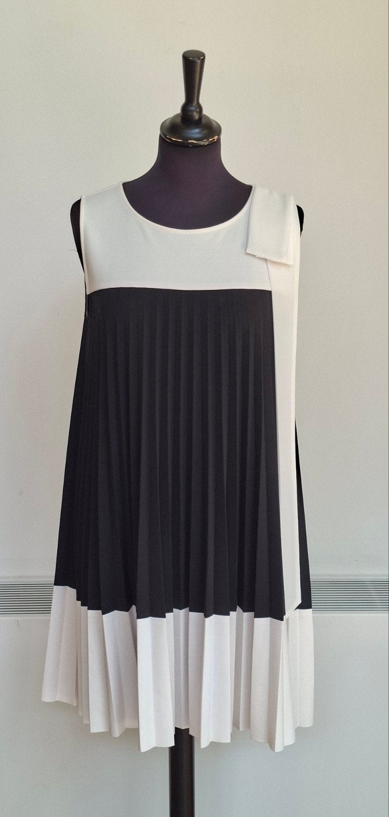 RINASCIMENTO  (NEW +/_. 140€), Ophalen of Verzenden, Maat 36 (S)