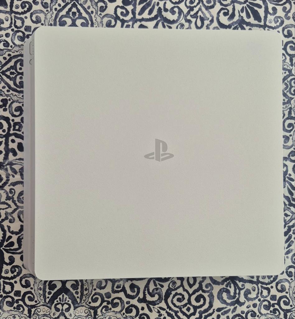 Pack PlayStation 4 (PS4) Slim Blanche + Manette & Accessoire, 500 GB, Avec 1 manette, Utilisé, Slim
