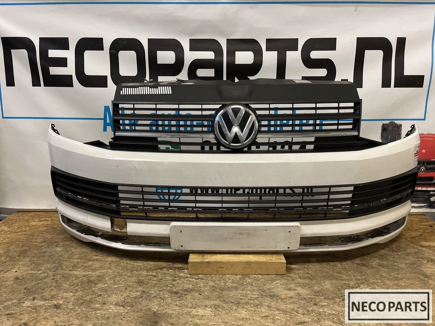 VOLKSWAGEN TRANSPORTER T6 VOORBUMPER BUMPER ORIGINEEL, Autos : Pièces & Accessoires, Autres pièces automobiles, Volkswagen, Utilisé