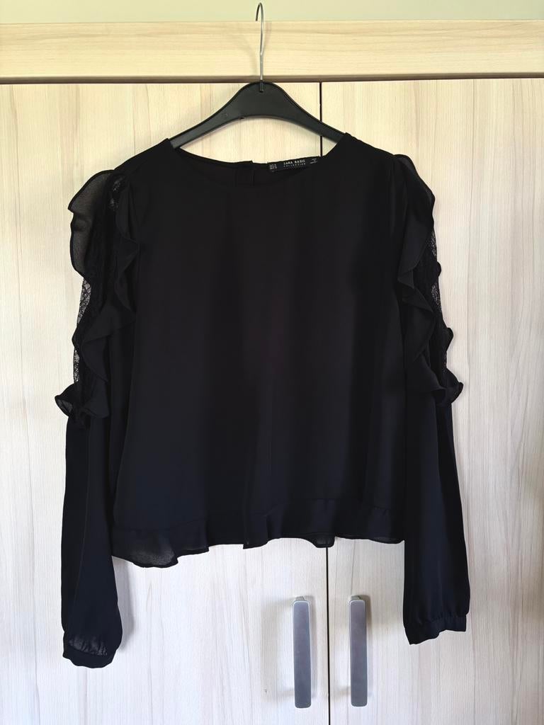 Zwarte blouse Zara - €5, Kleding | Dames, Blouses en Tunieken, Ophalen of Verzenden, Zo goed als nieuw, Maat 36 (S), Zwart