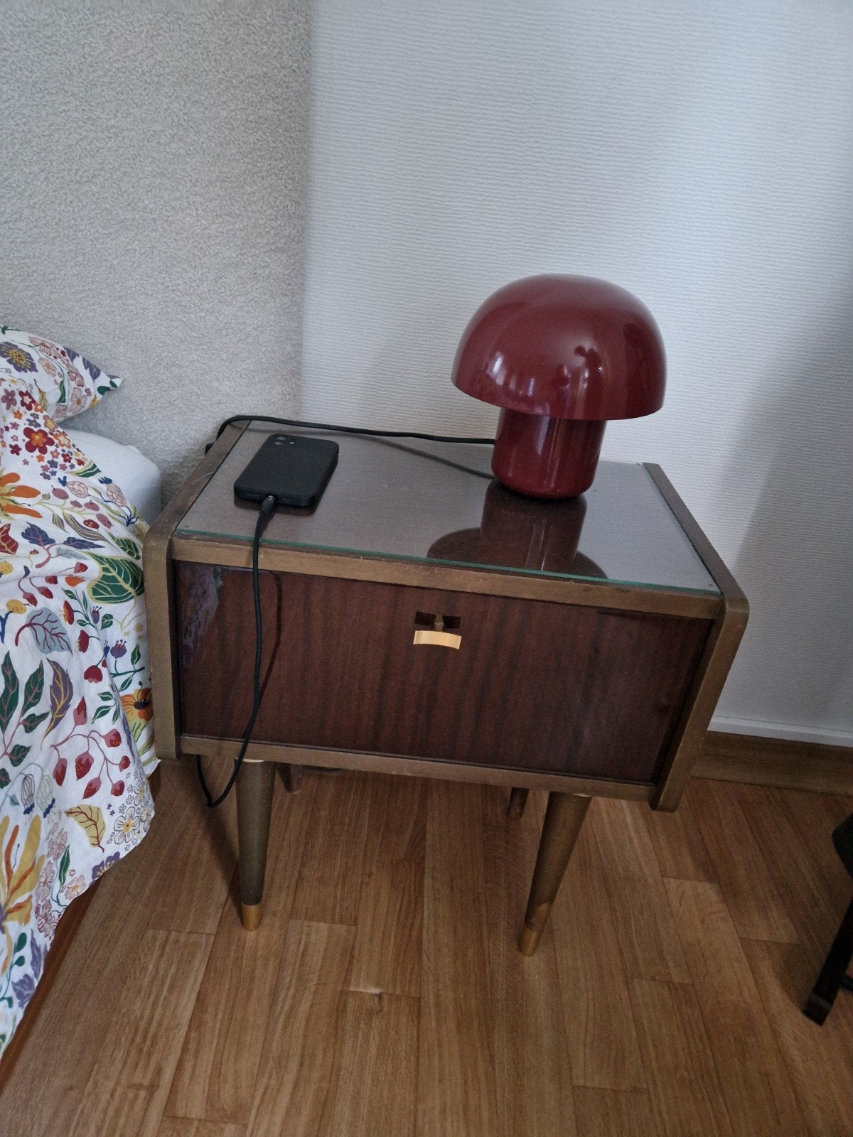 vintage nachtkastjes, Ophalen