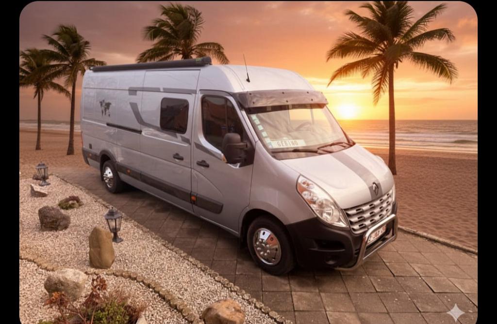 Campervan renault euro5 dubbel lucht, Caravans en Kamperen, Bedrijf, Luifel, Boiler