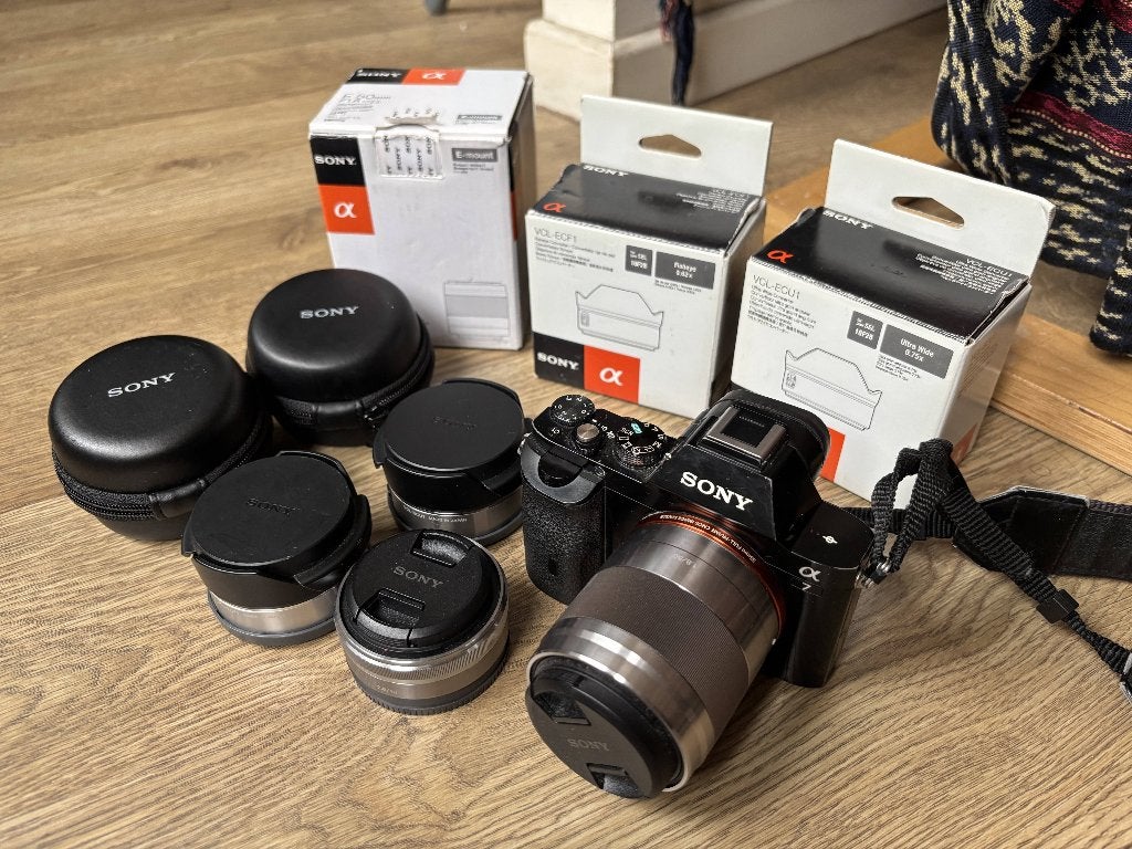 Sony Alfa 7 + 4 lenses, TV, Hi-fi & Vidéo, Appareils photo numériques, Enlèvement, Utilisé, Reflex miroir, Sony