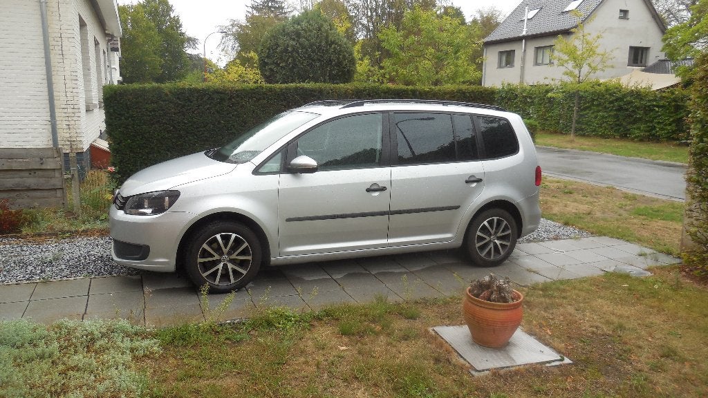 Volkswagen touran, Voorwielaandrijving, Euro 5, 4 cilinders, 7 zetels
