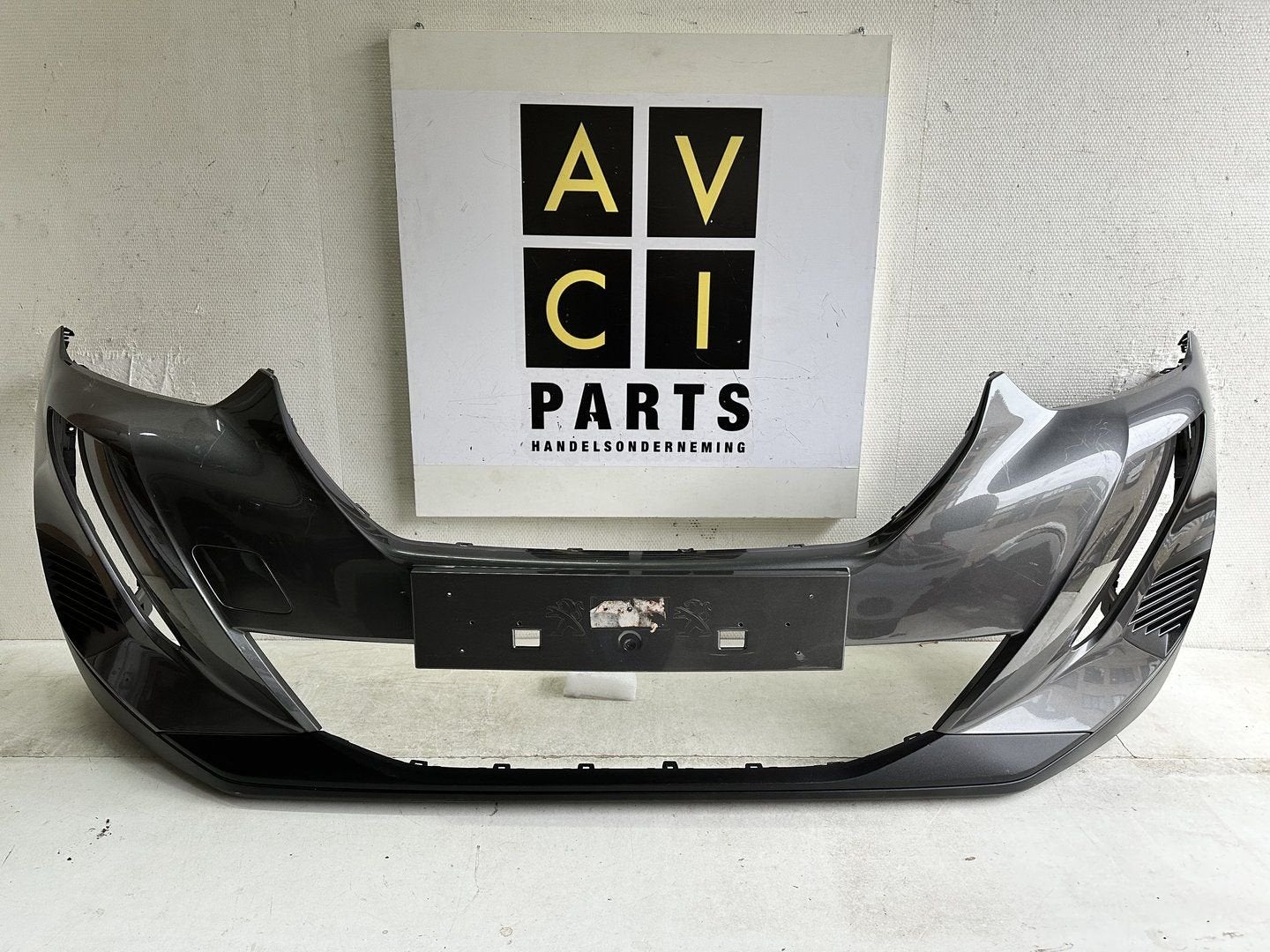 Peugeot 2008 GT line voorbumper bumper 9826322180, -, Utilisé, -, Avant