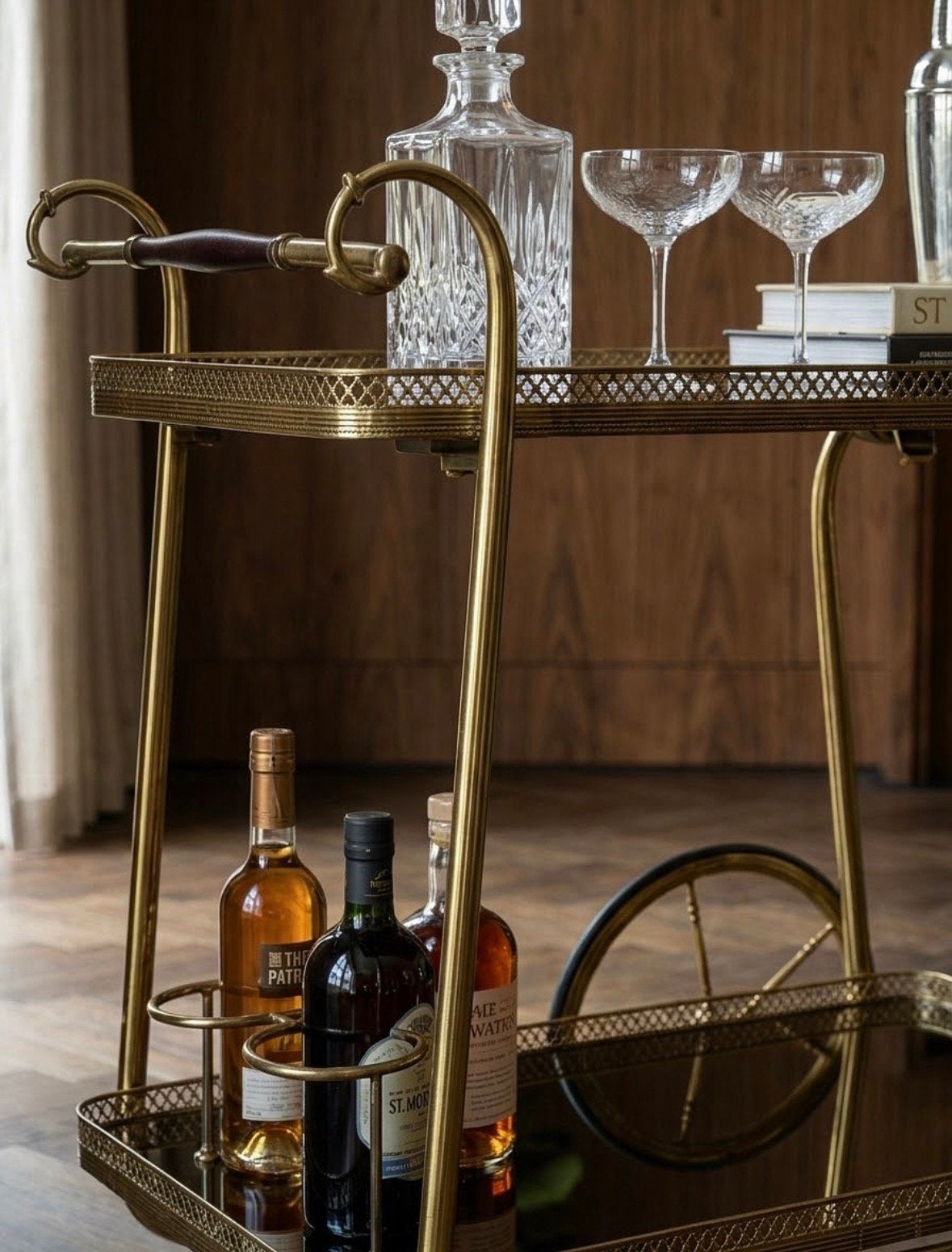 Elegant Bar cart, Huis en Inrichting, Ophalen, Zo goed als nieuw