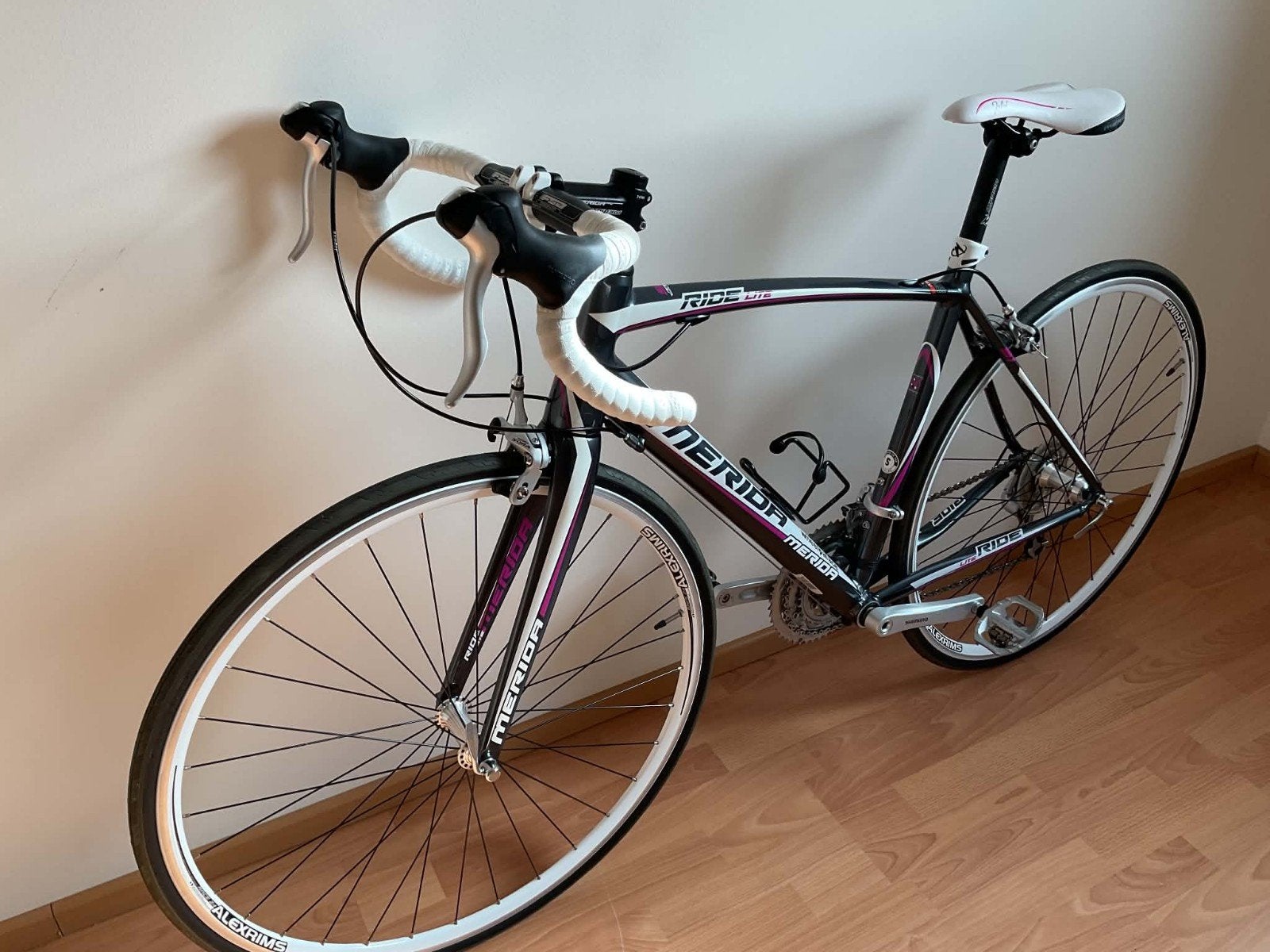 Merida Nieuwstaat Dames koersfiets racefiets, Ophalen, 28 inch, Velgrem, 49 tot 53 cm