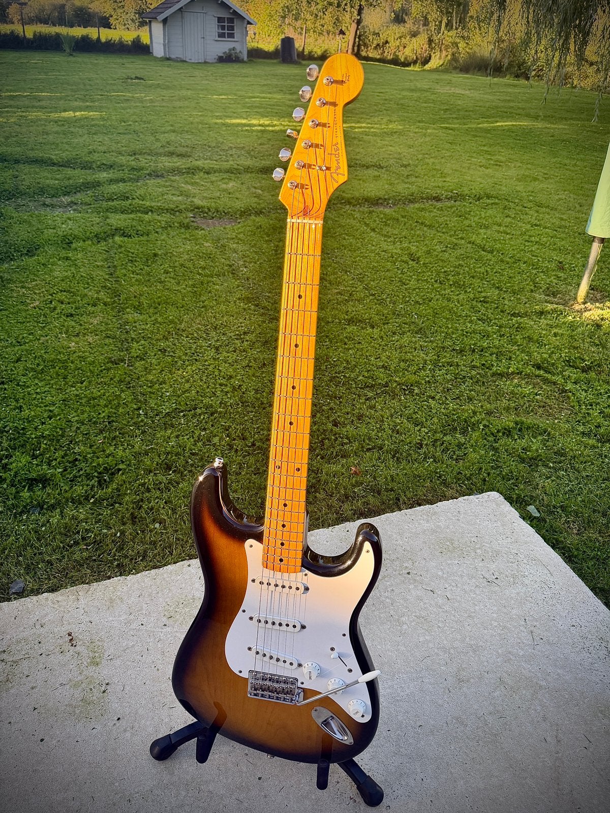 Fender Stratocaster 57 Japan, Enlèvement, Comme neuf, Fender