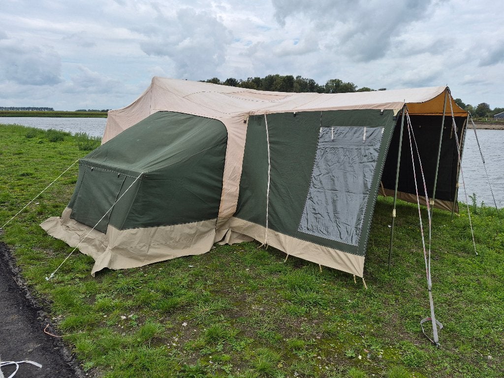 Trigano Odyssee GL Plus – november 2016 – compleet, Caravans en Kamperen, Ophalen, Trigano, Aanwezig, Meer dan 6