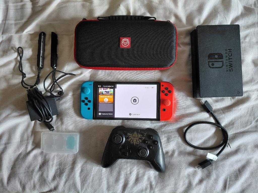 Nintendo Switch OLED, Consoles de jeu & Jeux vidéo, Enlèvement ou Envoi, Comme neuf, Avec 2 manettes, Switch OLED
