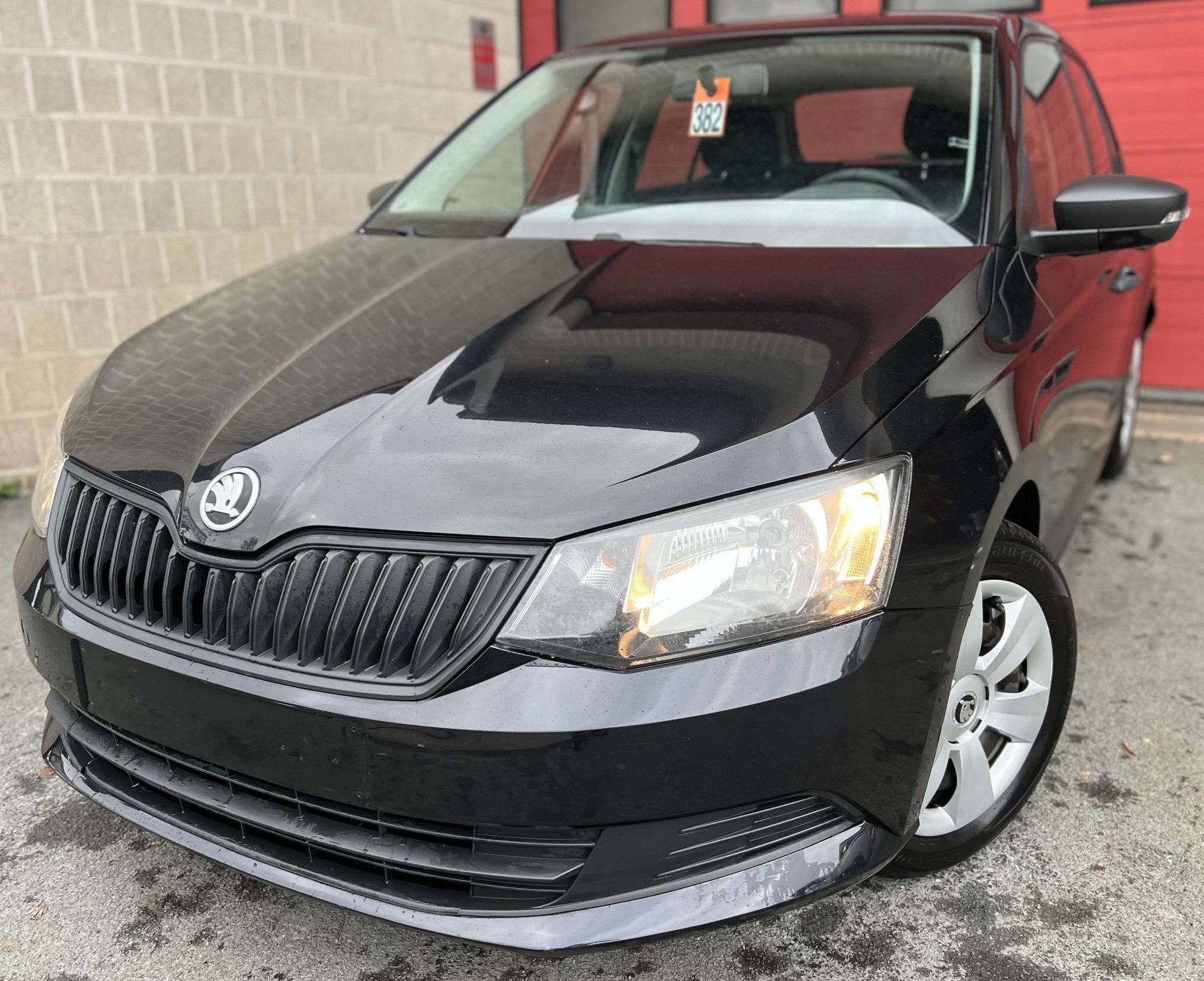 Skoda Fabia 1.0i Active + CLIM, Autos, Skoda, Achat, Euro 6, Entreprise, Boîte manuelle
