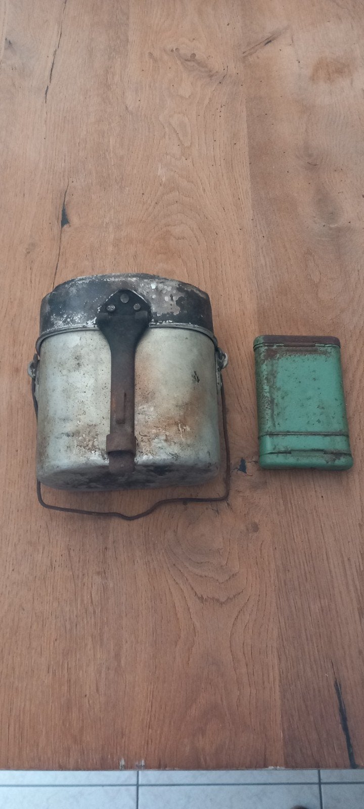 Kit de nettoyage allemand Gamelle et K98k WW2, original, Collections, Envoi