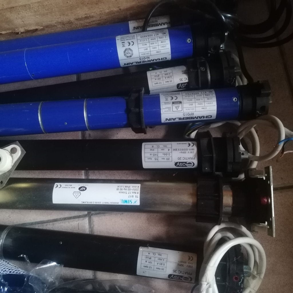 Moteur tubulaire pour volet roulant 7x, Bricolage & Construction, Volets, Enlèvement, Utilisé, Fonctionnement électrique