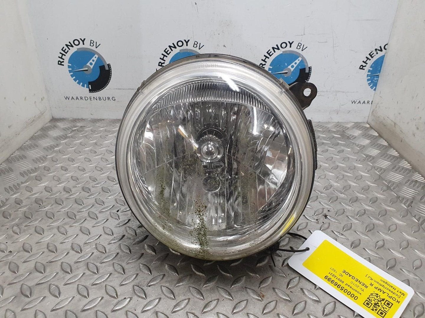 JEEP CHEROKEE KJ CRD Renegade KOPLAMP R 2005, Enlèvement ou Envoi, Utilisé, ARN reconnu