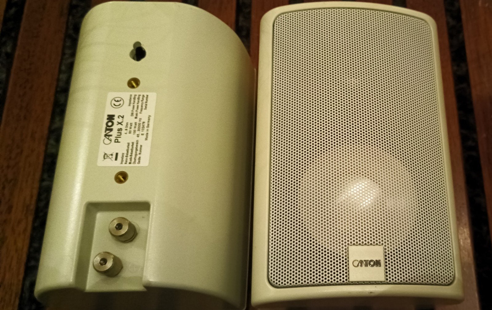 Canton Plus X.2 speakers, Antiquités & Art, Antiquités | TV & Hi-Fi, Enlèvement ou Envoi