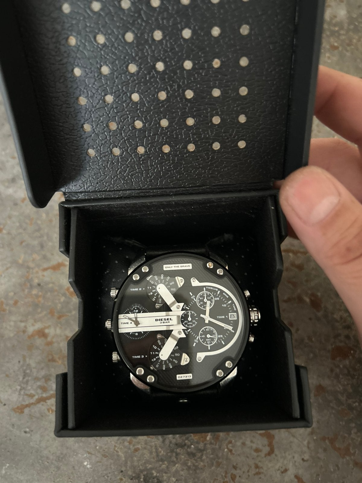 Montre diesel(pas une copie), Bijoux, Sacs & Beauté, Montre-bracelet, Autres marques, Cuir, Comme neuf