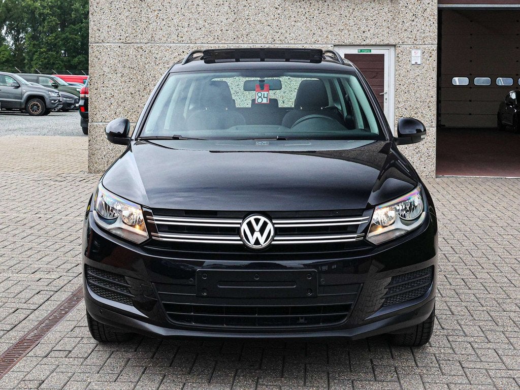 Volkswagen Tiguan PANORAMISCH-DAK*ACTIEVE-PARKEER-ASSISTENT*, Voorwielaandrijving, Stof, Gebruikt, 4 cilinders
