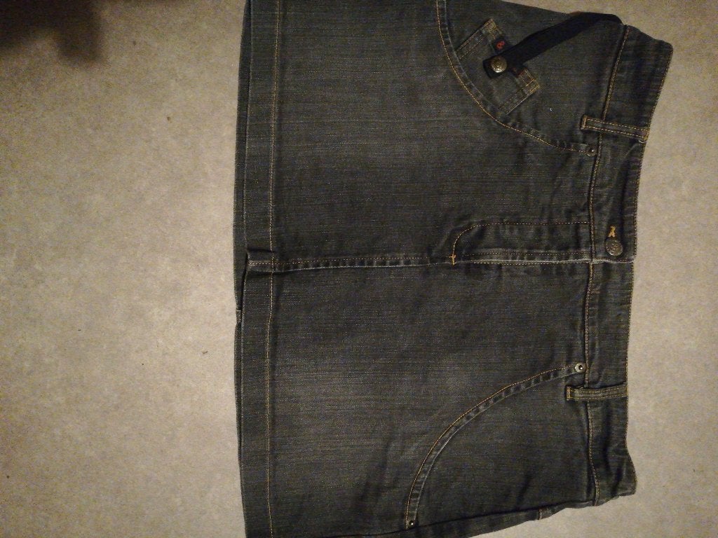 Vintage mini rok, Kleding | Dames, Rokken, Zo goed als nieuw, Dolce&Gabanna, Grijs, Boven de knie